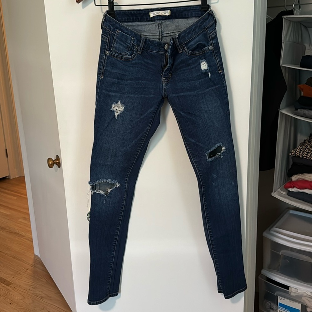 BCBG distressed jeans size 23